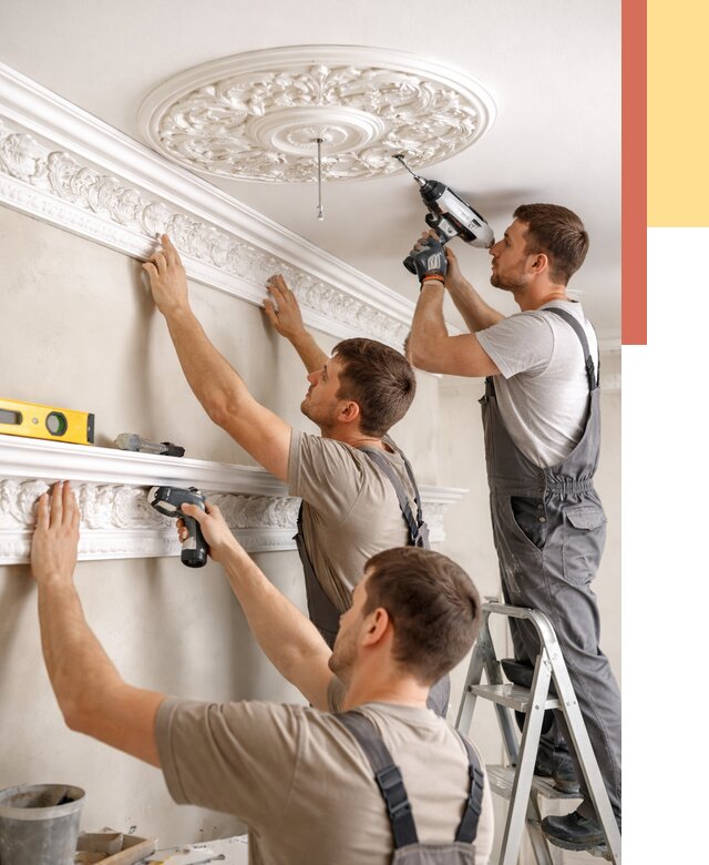 Монтаж лепнины на потолок в Благовещенске от 3324 руб. быстро и недорого | ОТДЕЛОЧНИК-Бгв